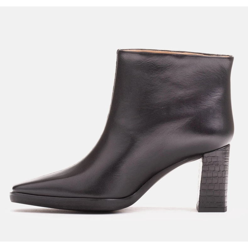 Marco Shoes Kombinerade stövlar gjorda av två typer av läder svart 1