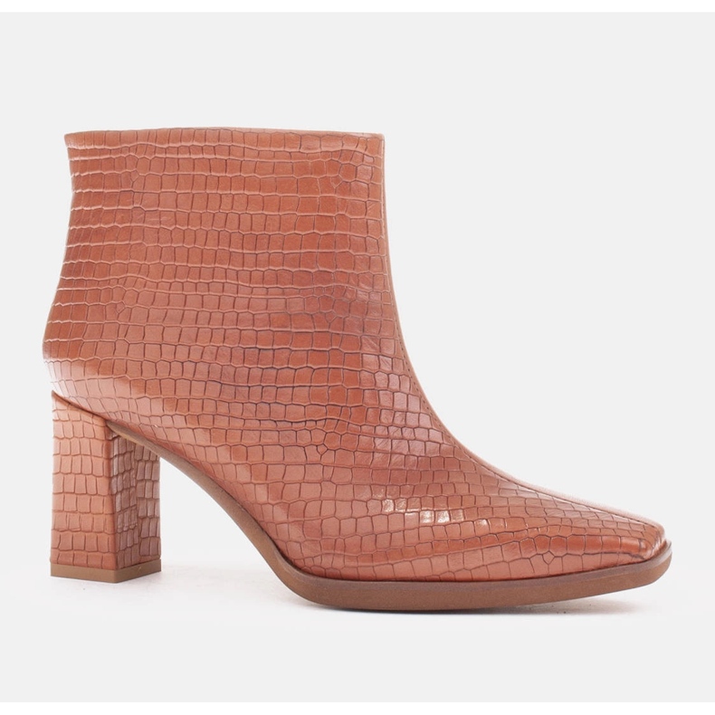 Marco Shoes Kombinerade stövlar gjorda av två typer av läder brun 1