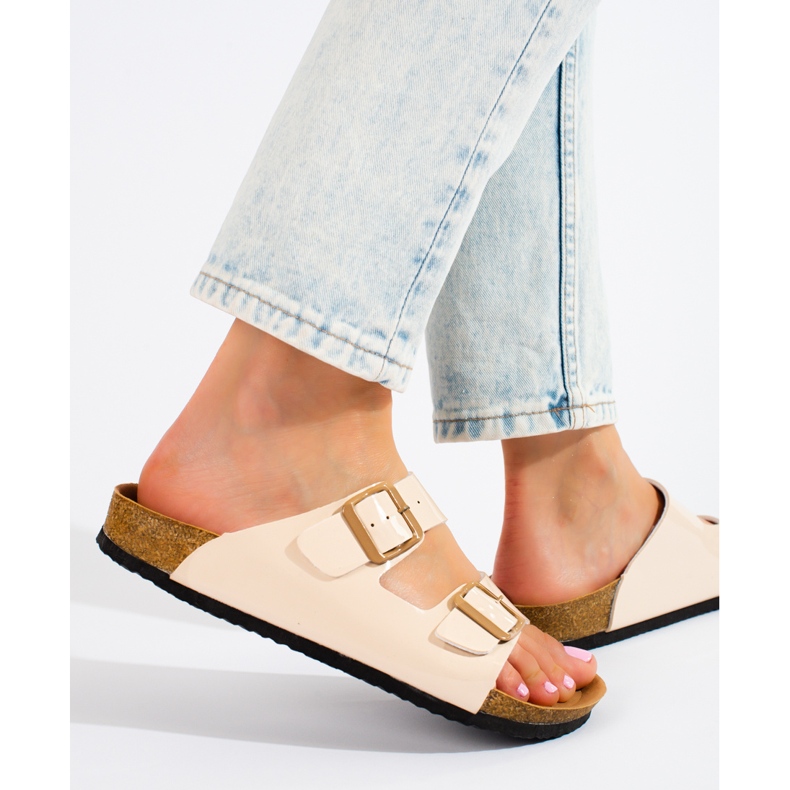 W. Potocki Lackade Potocki tofflor beige 2