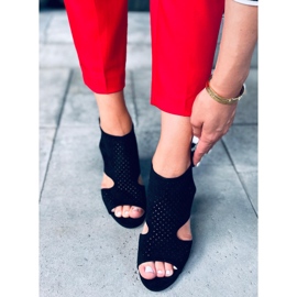 Guala Svarta högklackade genombrutna sandaler 2