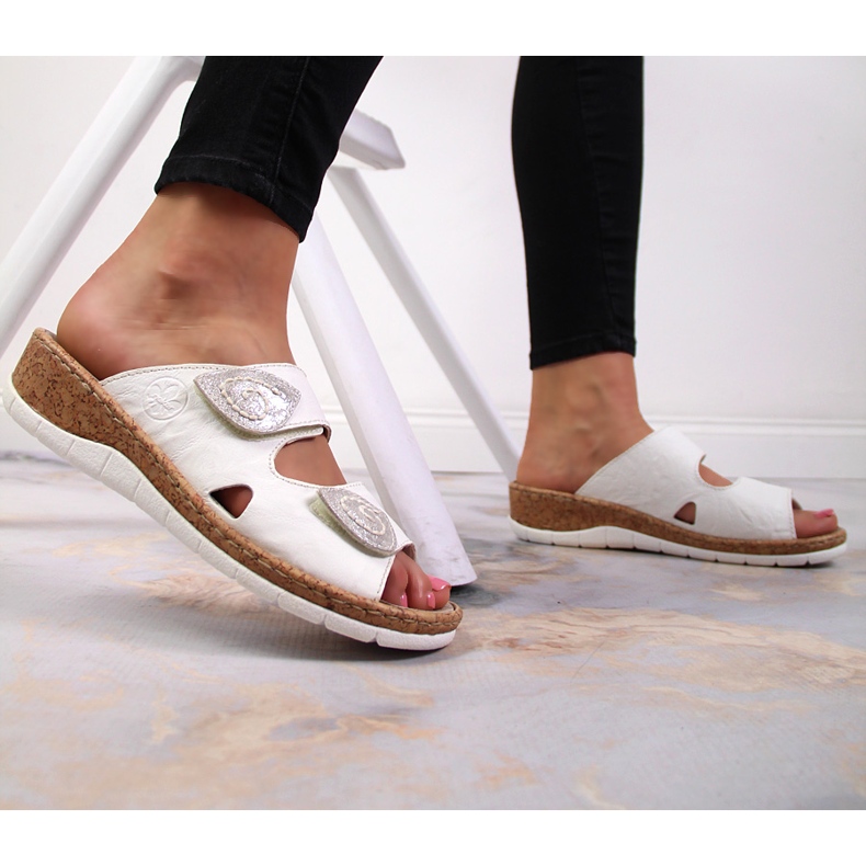 Vita Rieker V7151-80 lädertofflor för kvinnor med kardborrekilar 2