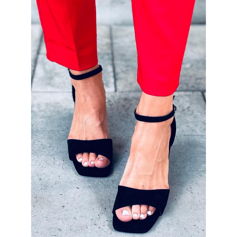 Högklackade damsandaler med mocka Silence Black svart 1