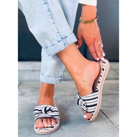 Adana Black damtofflor beige svart 2