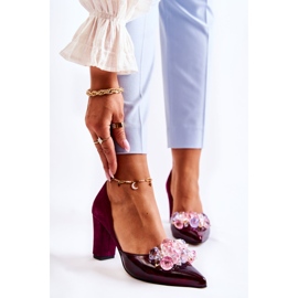 PA2 Fashionabla läderpumpar med rödbruna Louna-prydnader 1