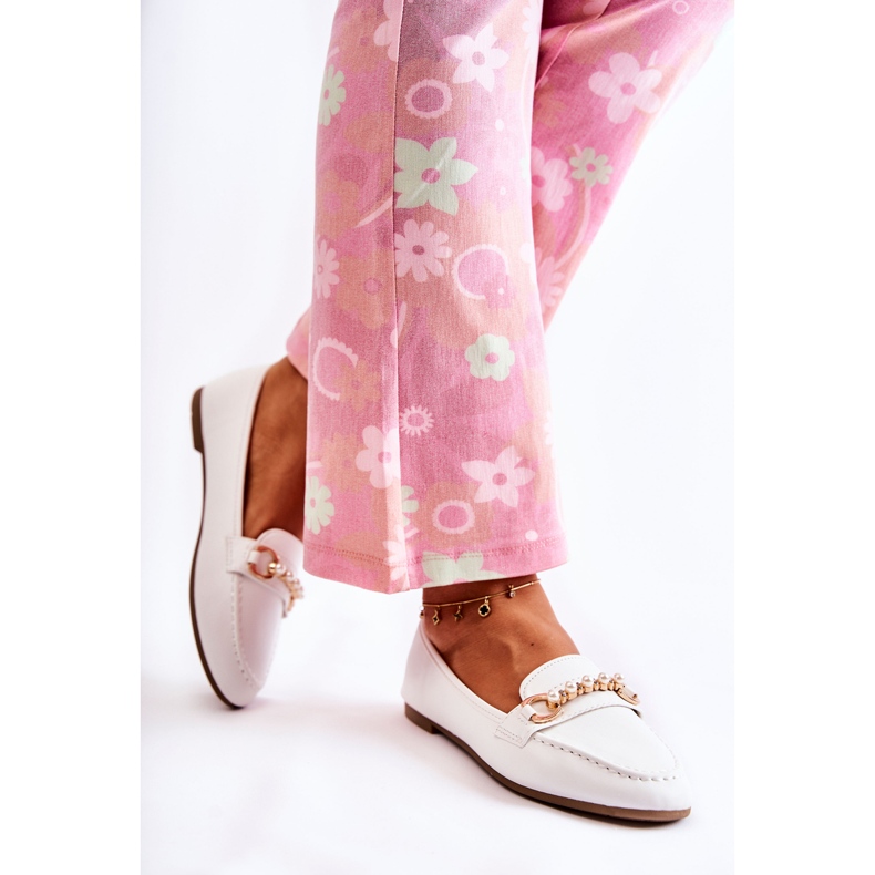 PG1 Dam loafers med dekorativa pärlor, vit Sergia 1