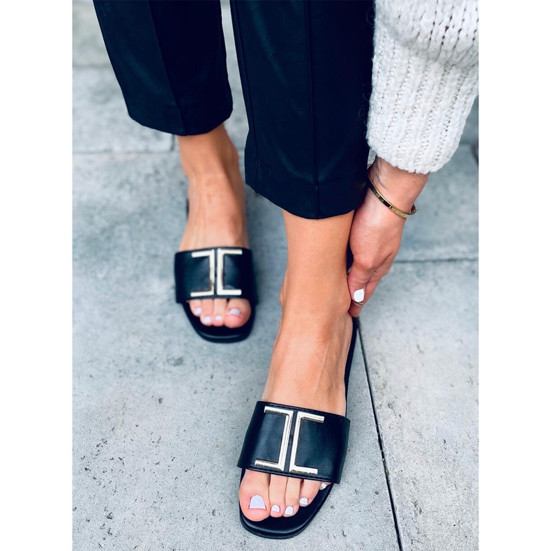 BM Azalea Svarta damsandaler 1