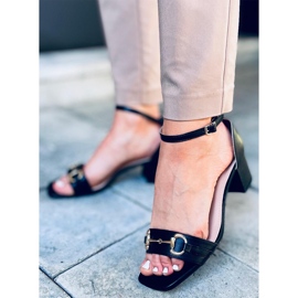 Ksenia Svarta högklackade sandaler 1