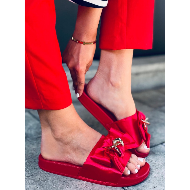 Camelia Röda damtofflor 1