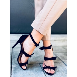 Celestia Svarta sandaler med hög klack 1