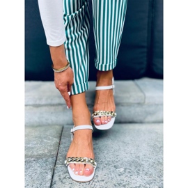 Lågklackade sandaler från Daphne White vit 1