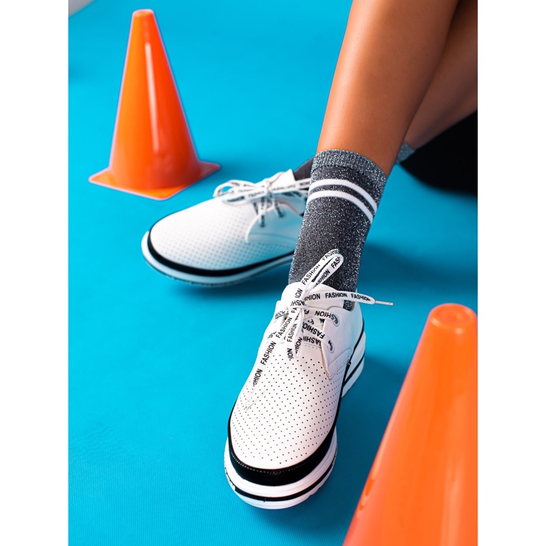 ARTIKER Läder modeskor vit svart 1