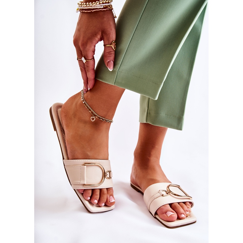 PG2 Klassiska lädertofflor för kvinnor med beige shilladekoration gyllene 2