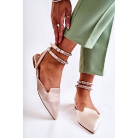 WS1 Damsandaler med tå i beige Amisha 1