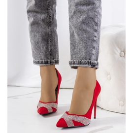 BM Stevens röda höga klackar 1