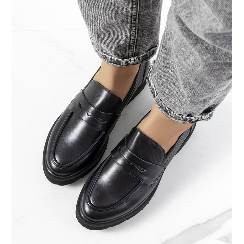 Svarta korten loafers 1