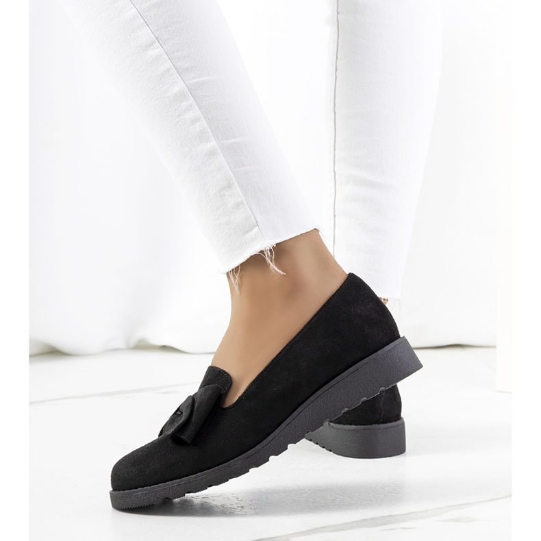 Svarta skor på Poolse-kilen 1