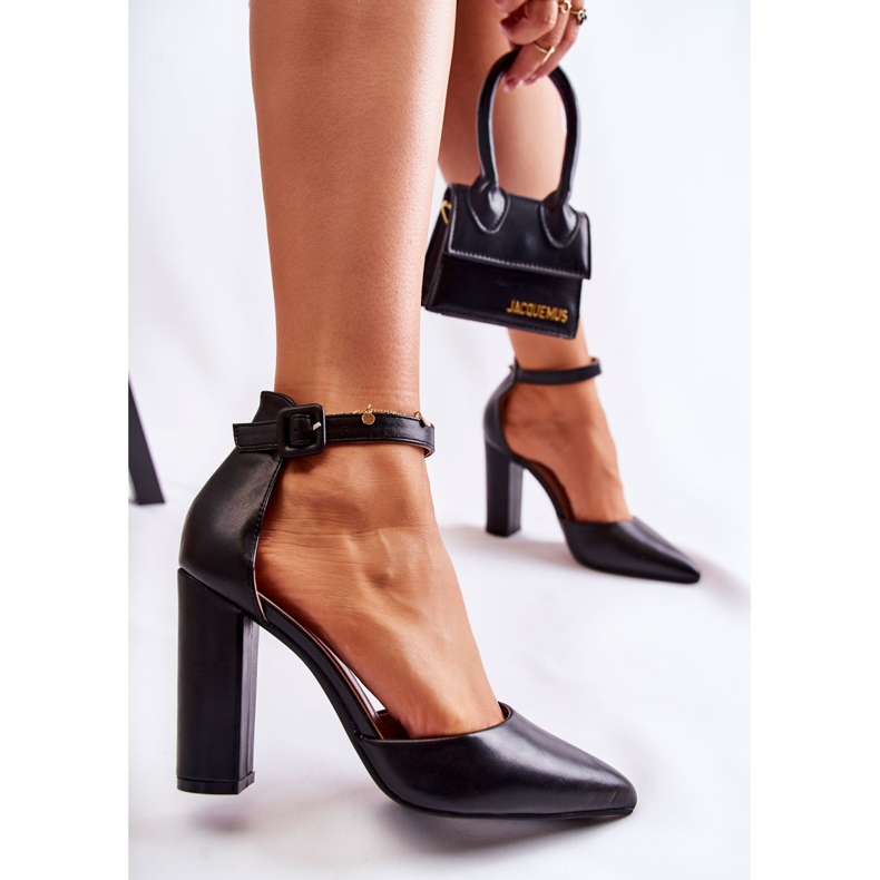 WS1 Läder Pumps På En Hög Klack Svart Salira 2