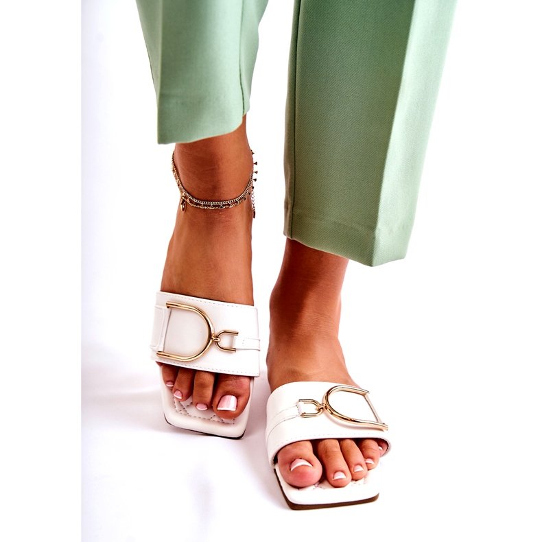 PG2 Klassiska lädertofflor för kvinnor med vit Shilla-dekoration 1