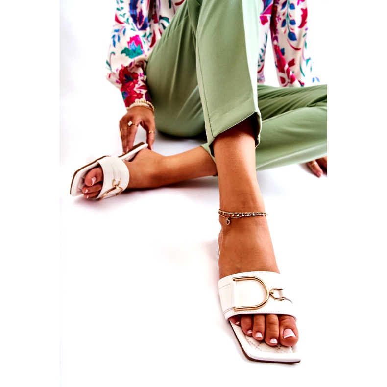 PG2 Klassiska lädertofflor för kvinnor med vit Shilla-dekoration 4