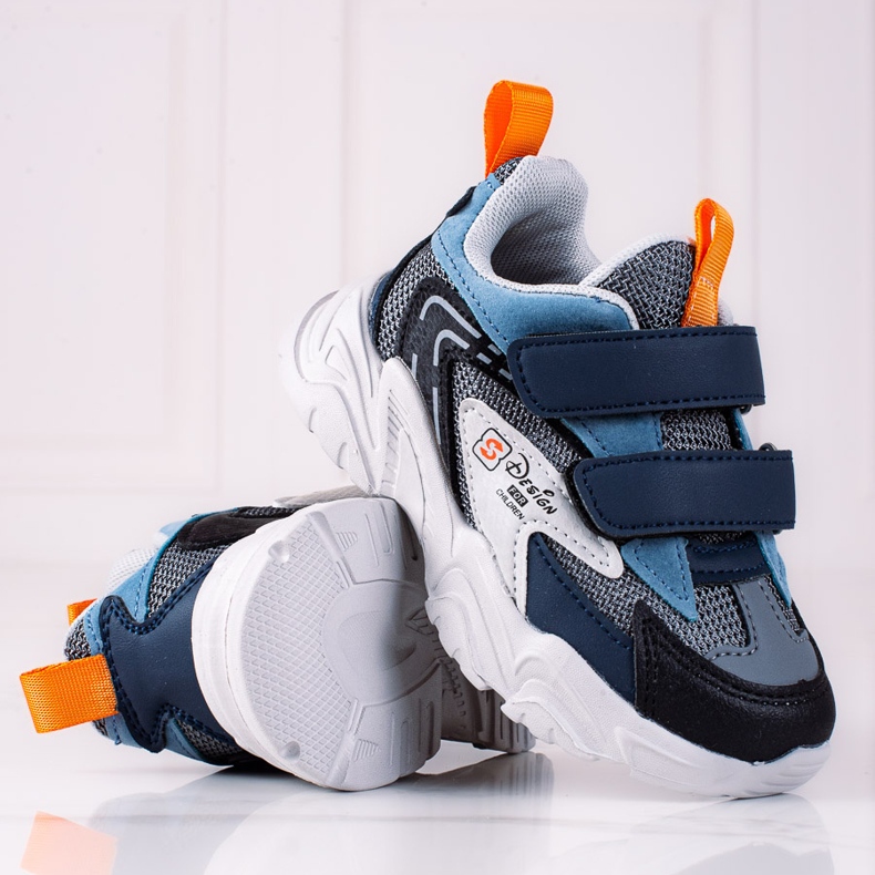 Shelovet pojksneakers på en tjock grå sula blå 1