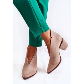 Läderstövlar på hög klack Laura Messi ljusbeige 2344 2