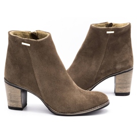 Olivier Kvinnors läderskor isolerade med jordbruna höga klackar 8