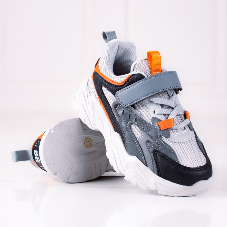 Shelovet pojksneakers på en tjock grå plattform mångfärgad 1