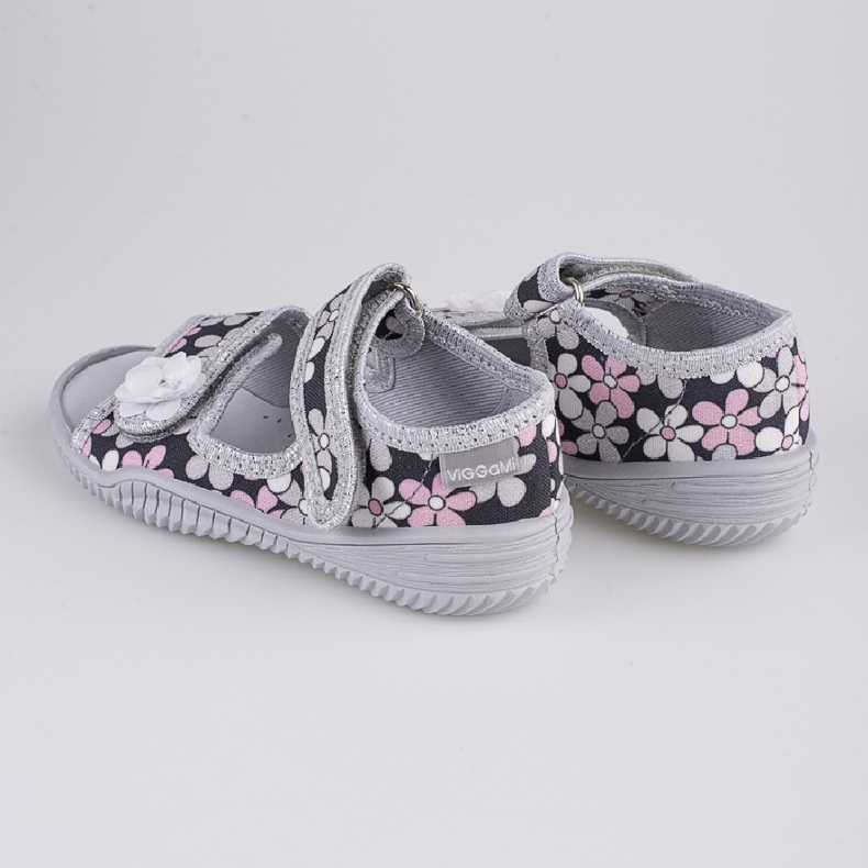 Tjejtofflor Viggami Emilka blommor marinblå mångfärgad 1