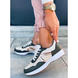 Akira Green Trainers beige grön 1