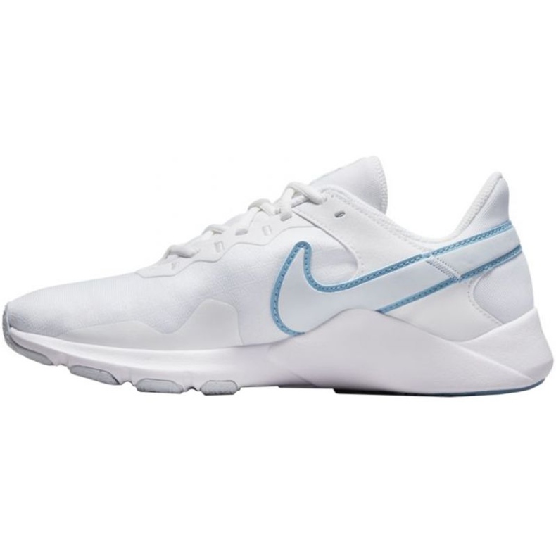 Nike Legend Essential 2 W CQ9545 101 skor vit 1