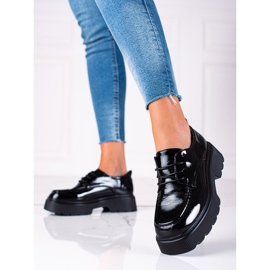 Svartlackade Vinceza-skor 1