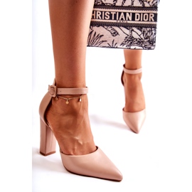 WS1 Läderpumpar På En Hög Stolpe Beige Salira 2