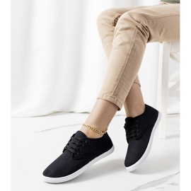 BM Svarta Wallen sneakers 1