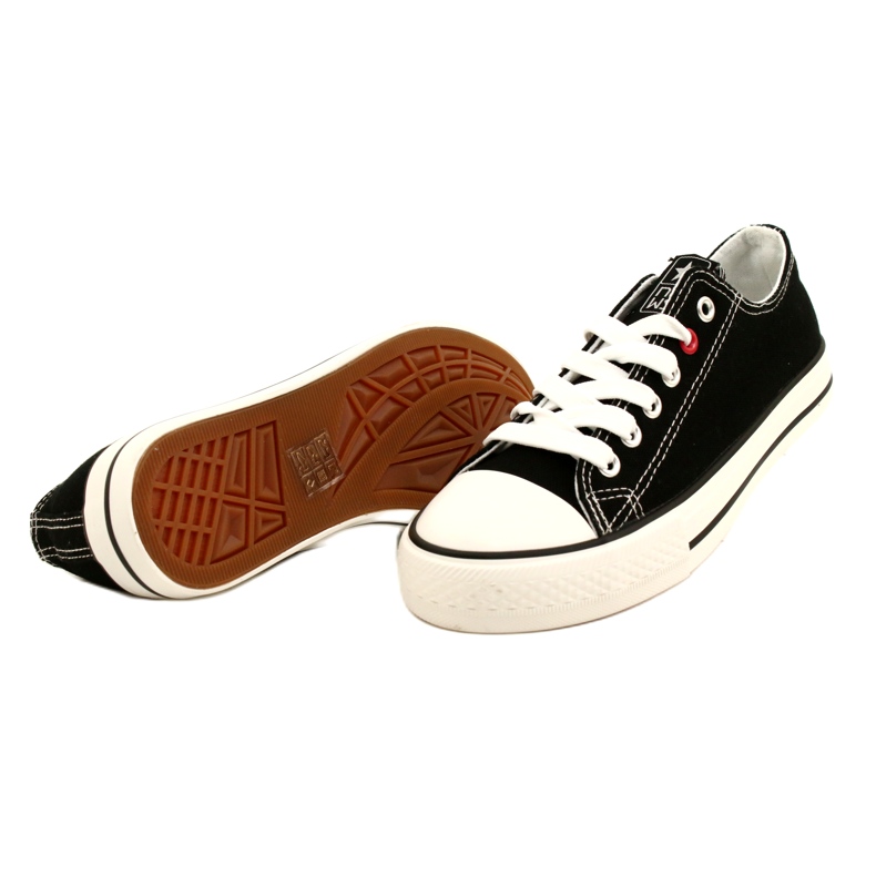 News Kvinnors bundna svarta sneakers 8sp30-4723 3