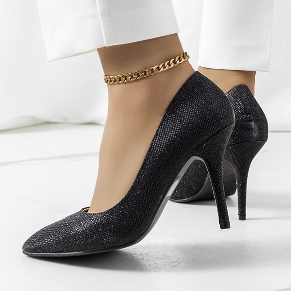 Svarta glänsande Macerra-klackar 1