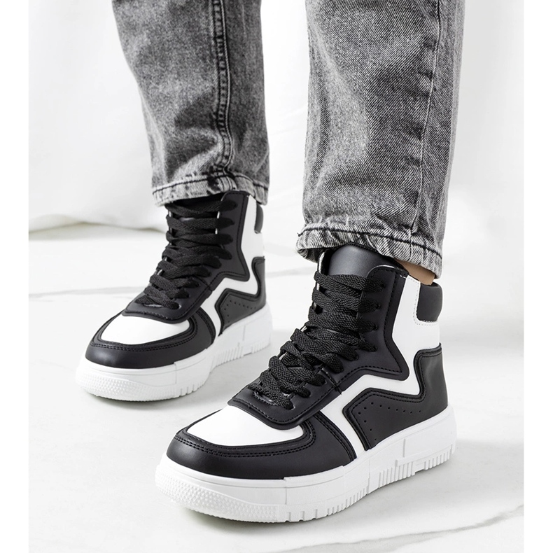 Svarta rosade ankelsneakers 1