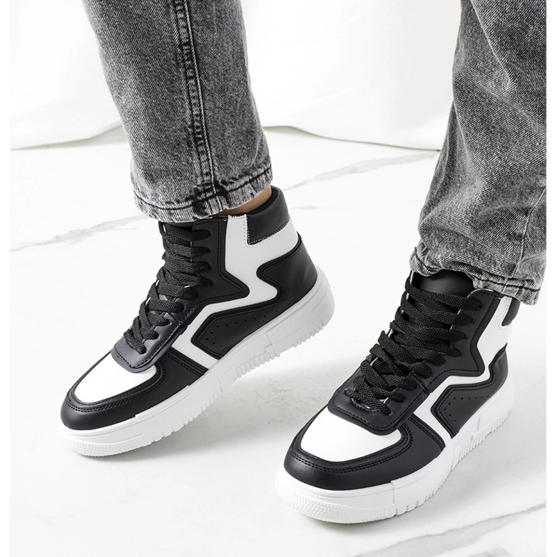 Svarta rosade ankelsneakers 2