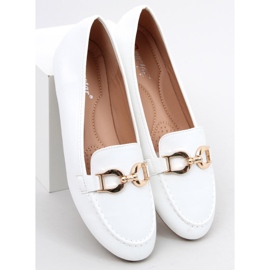 Amiya White loafers dam vit 2