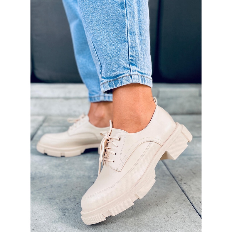 Loafers på hög Unna Beige sula 1