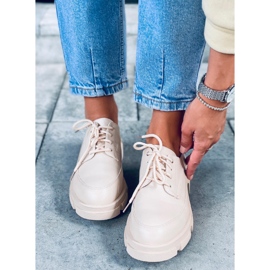 Loafers på hög Unna Beige sula 2