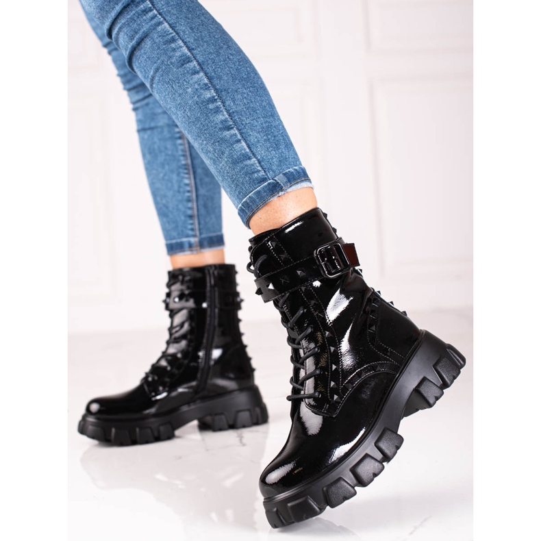 Lackade Shelovet svarta damväskor med nitar 1