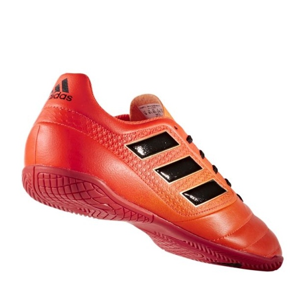 Inomhusskor adidas Ace 17.4 In M S77101 mångfärgad apelsiner och röda 1