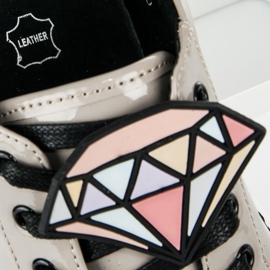 Betler Diamantlackade sneakers grå 1