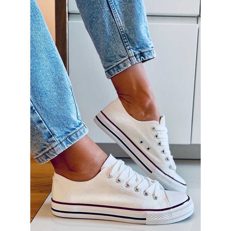 Basic Vita klassiska sneakers för kvinnor 2