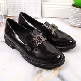 Damsvarta patentlackerade loafers Potocki 1