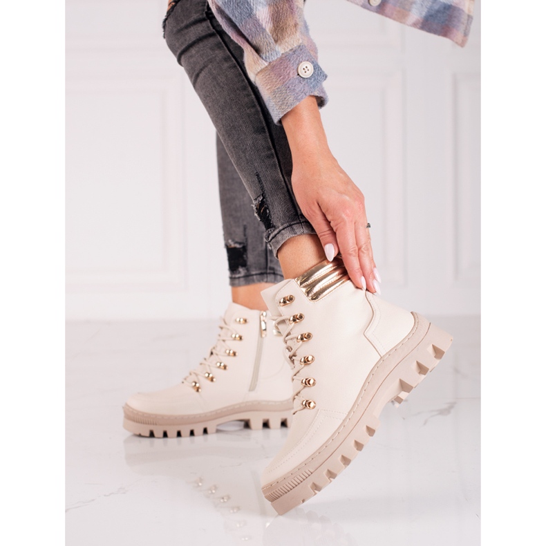 Beige stövlar från W. Potocki 1