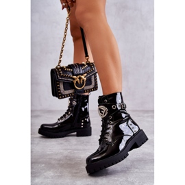 PG1 Lackade damstövlar med nitar Svart Leticia 1