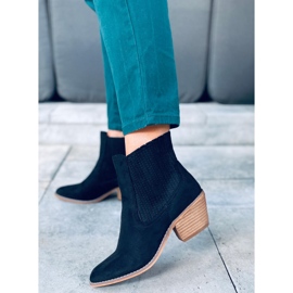 Korsa svarta cowboystövlar 1