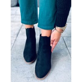 Korsa svarta cowboystövlar 2