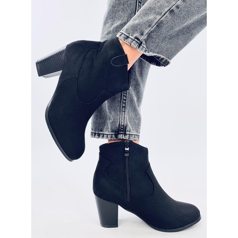 Ångra svarta cowboystövlar 2